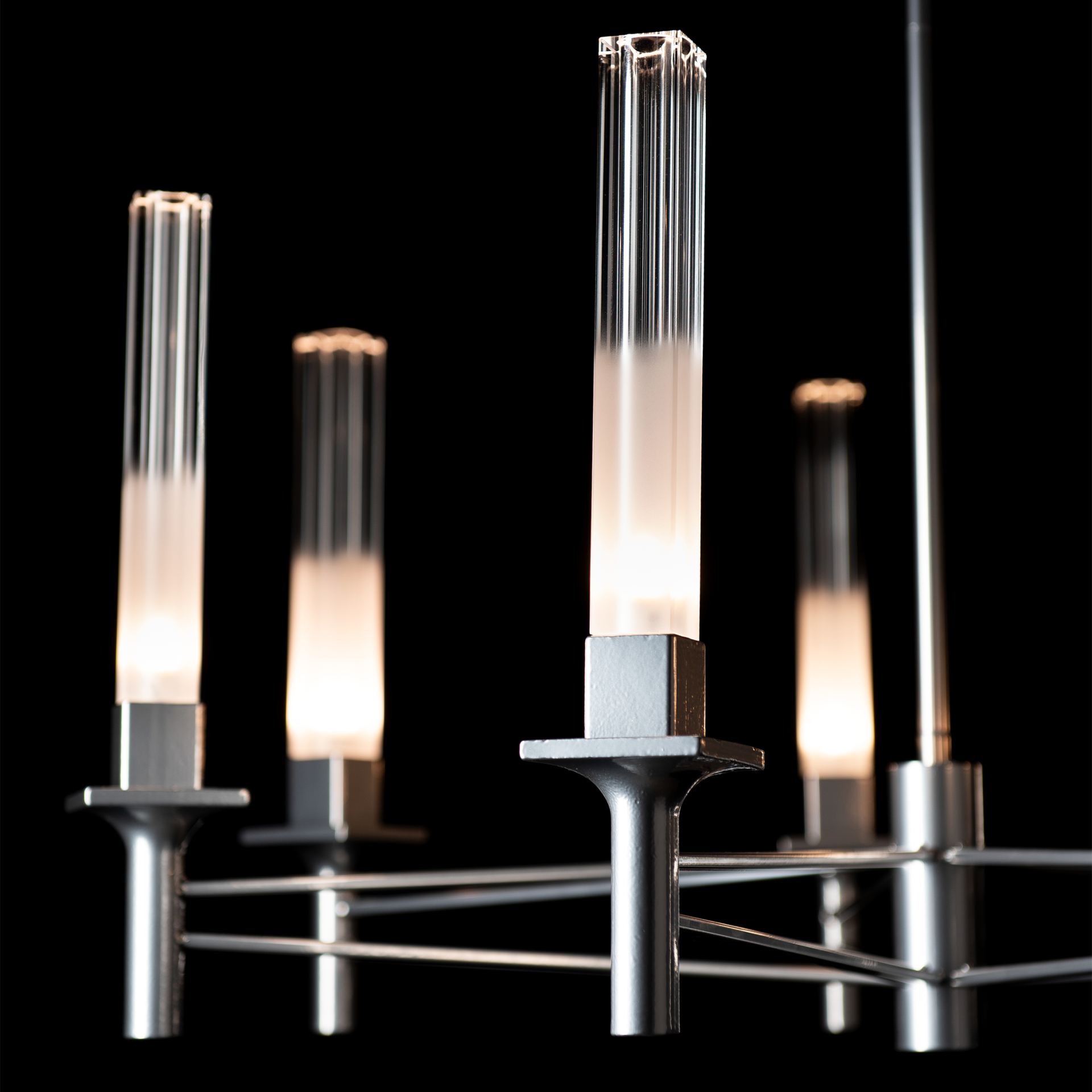 Truss 7-Arm Round Chandelier