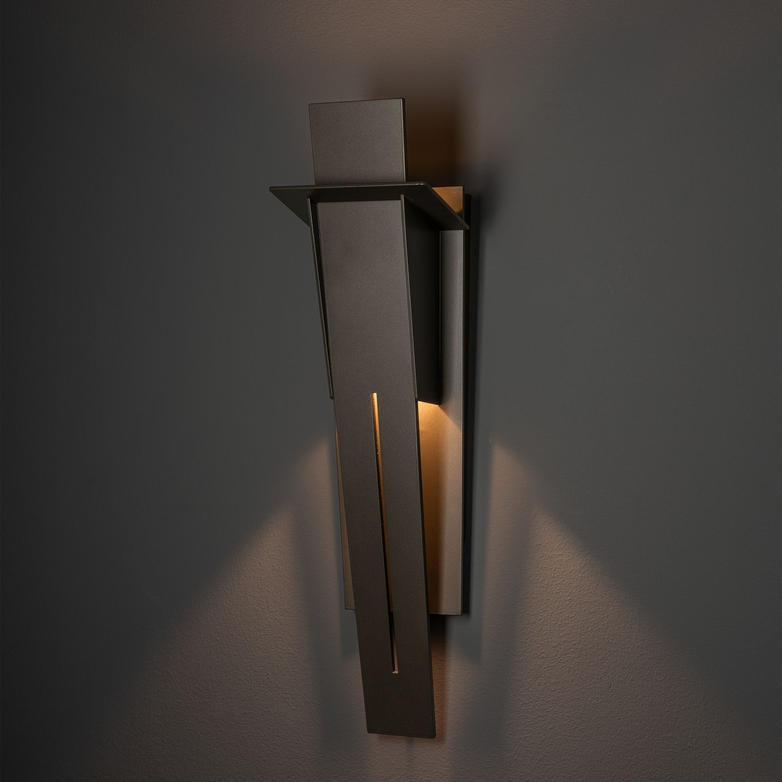 Linea Small Outdoor Sconce