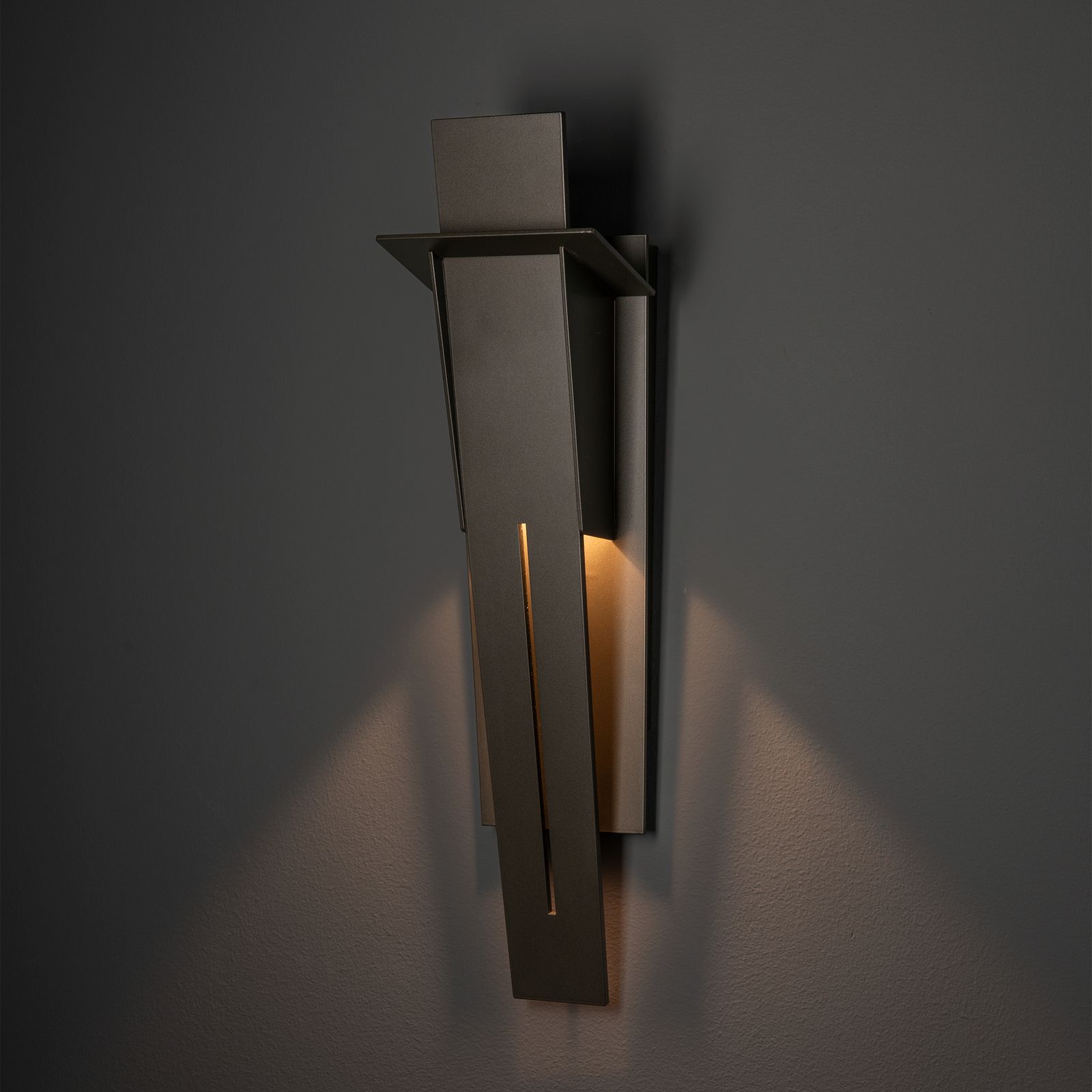 Linea Small Outdoor Sconce