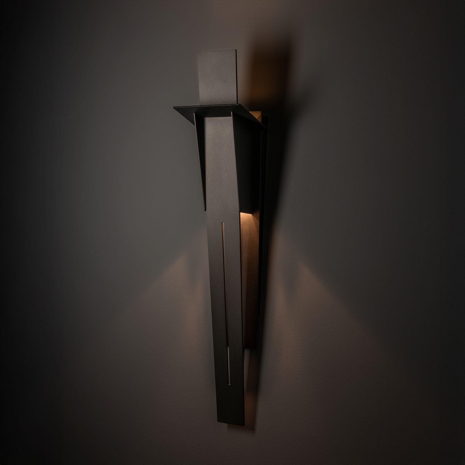 Linea Large Outdoor Sconce
