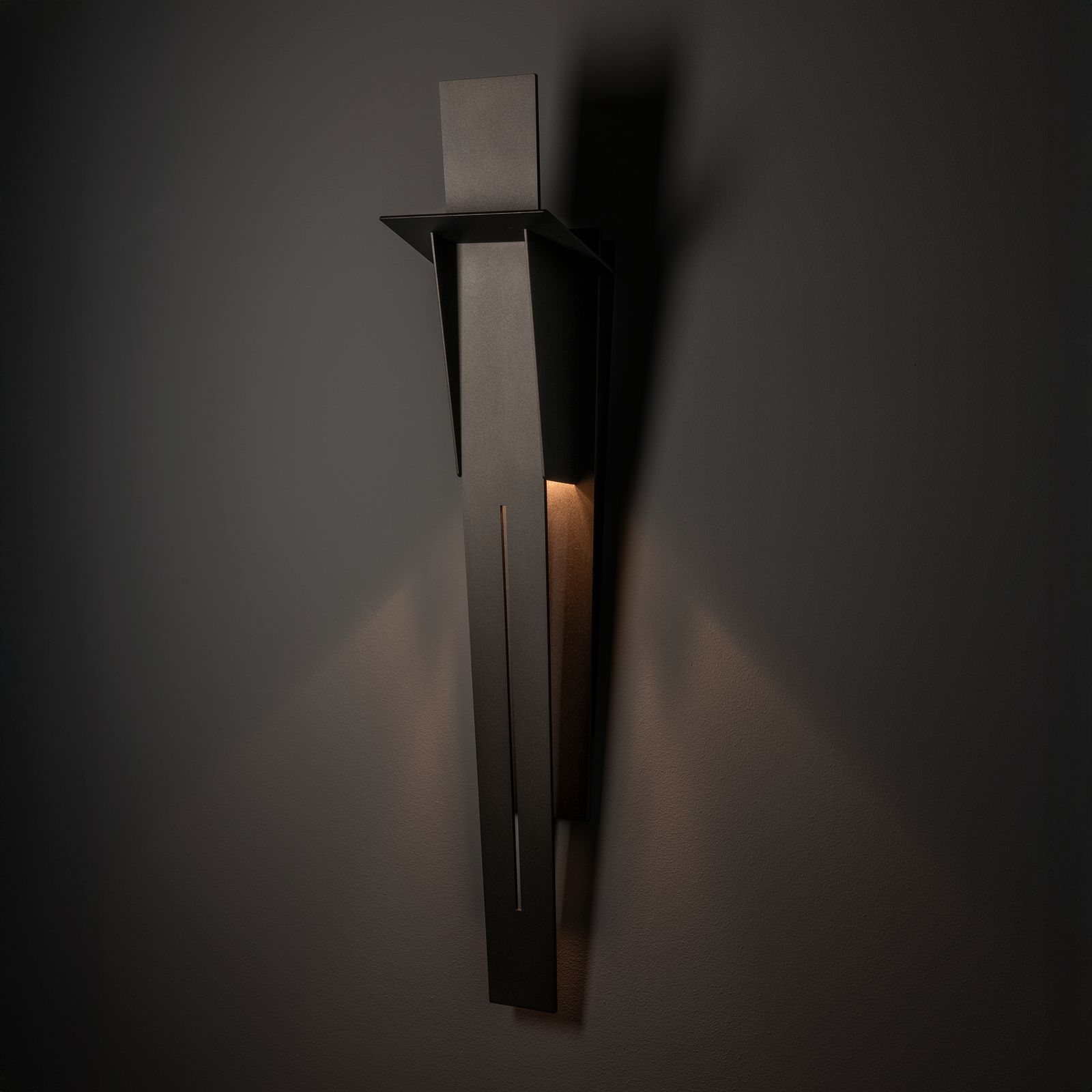 Linea Large Outdoor Sconce