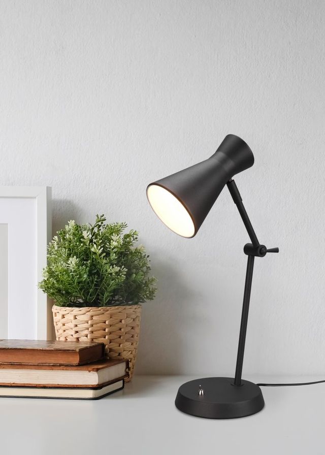 ENZO TABLE LAMP