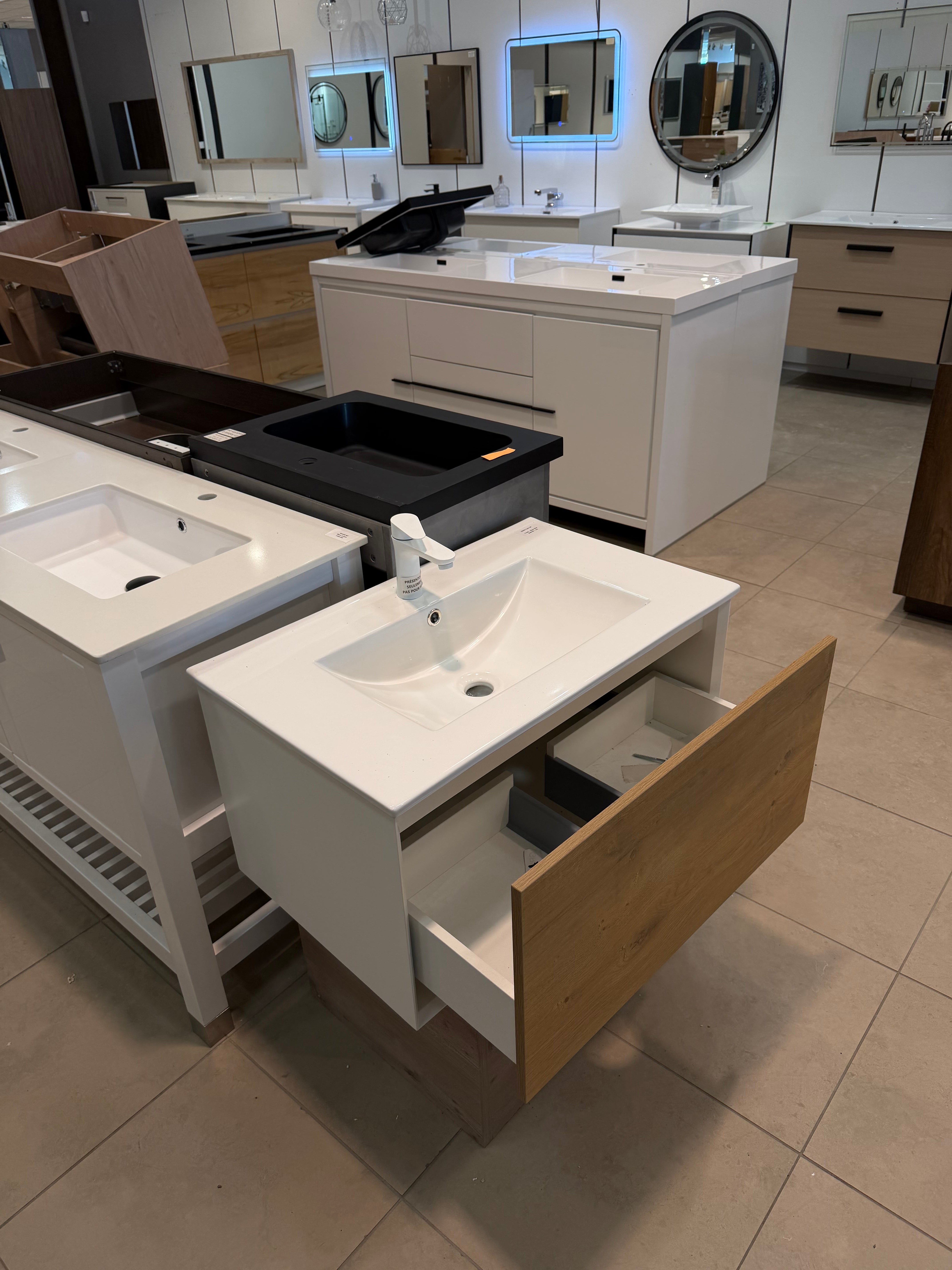 Vanité 30 pouces modèle plancher